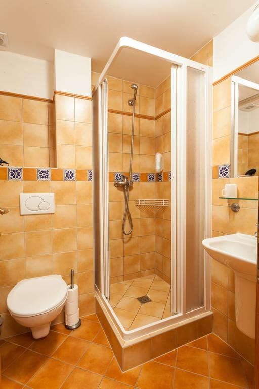 Haus Wildbach - Baranek Resorts 레오강 외부 사진